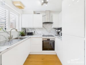 Turnham Way, Aylesbury, Buckinghamshire