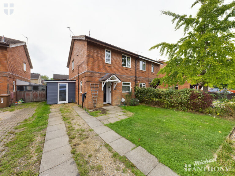 Fletcher Close, Aylesbury