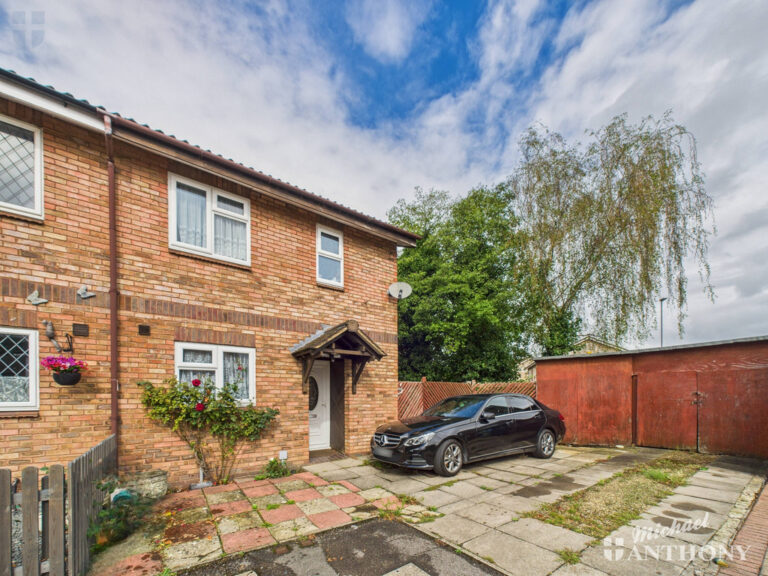 Nappin Close, Aylesbury, Buckinghamshire