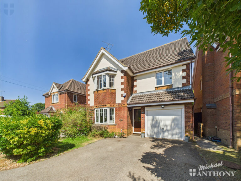 Whitehead Way, Aylesbury Image