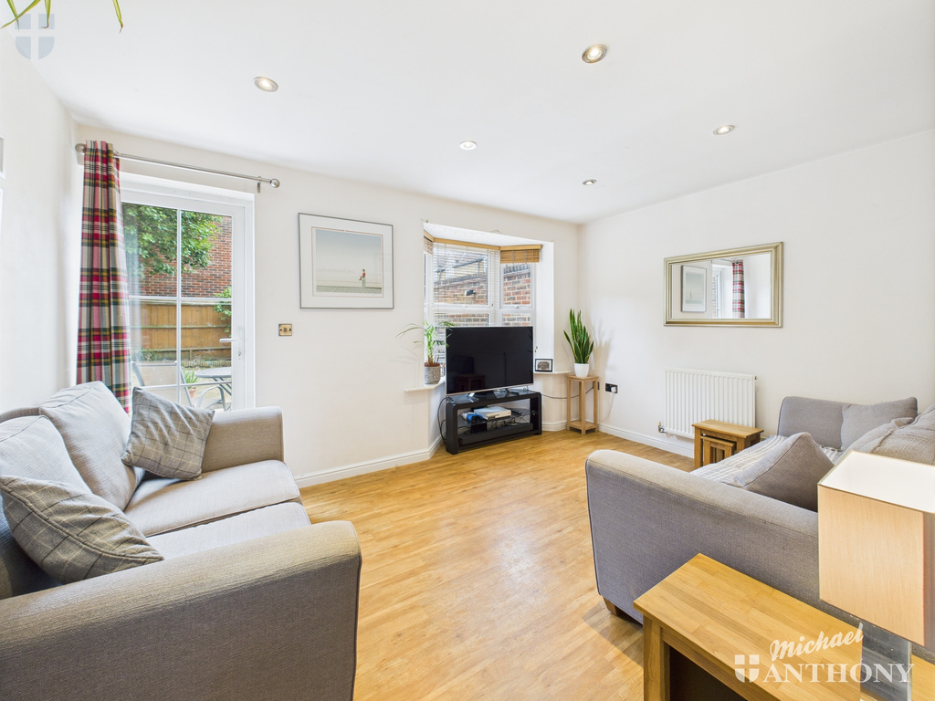 CAM03852G0-PR0392-ST