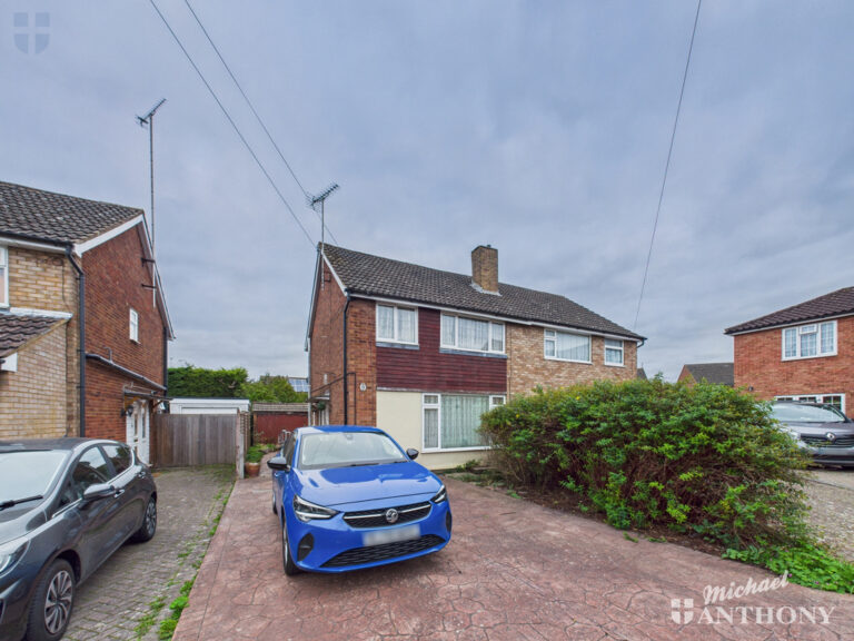 Wymering Road, Aylesbury Image