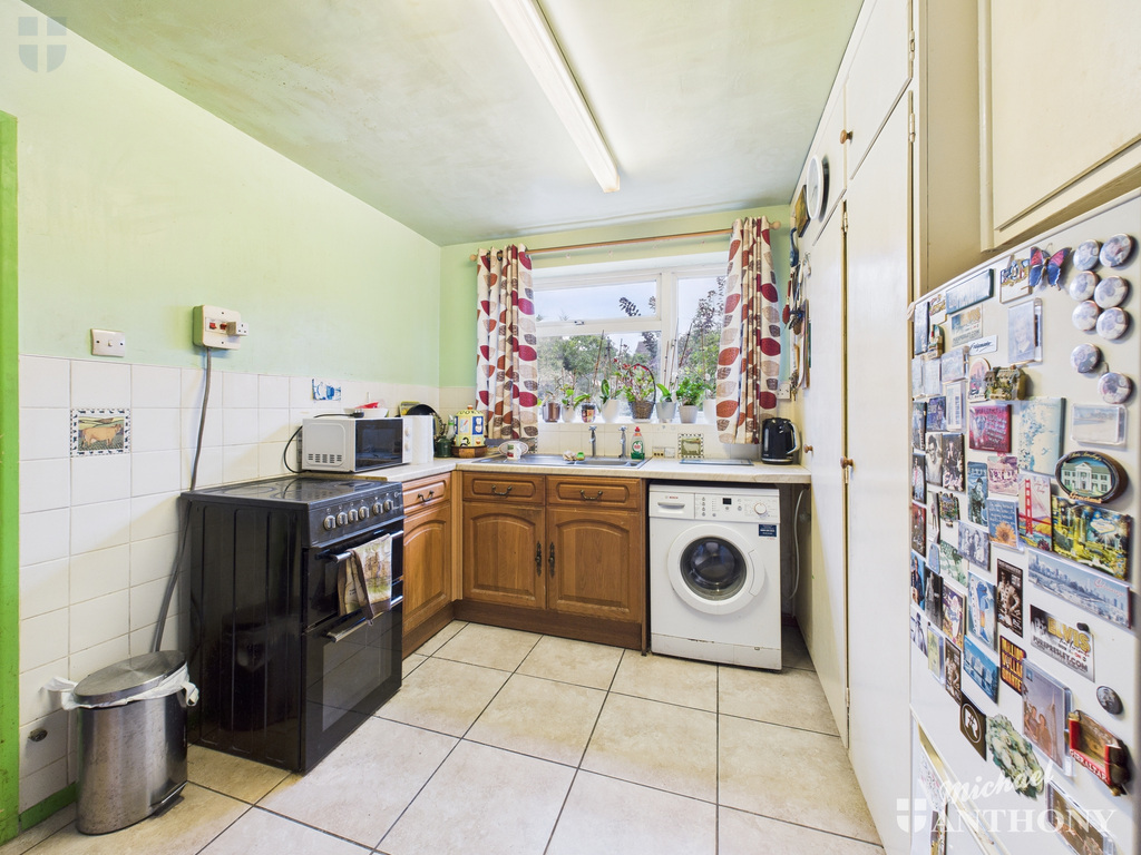 CAM03852G0-PR0445-ST
