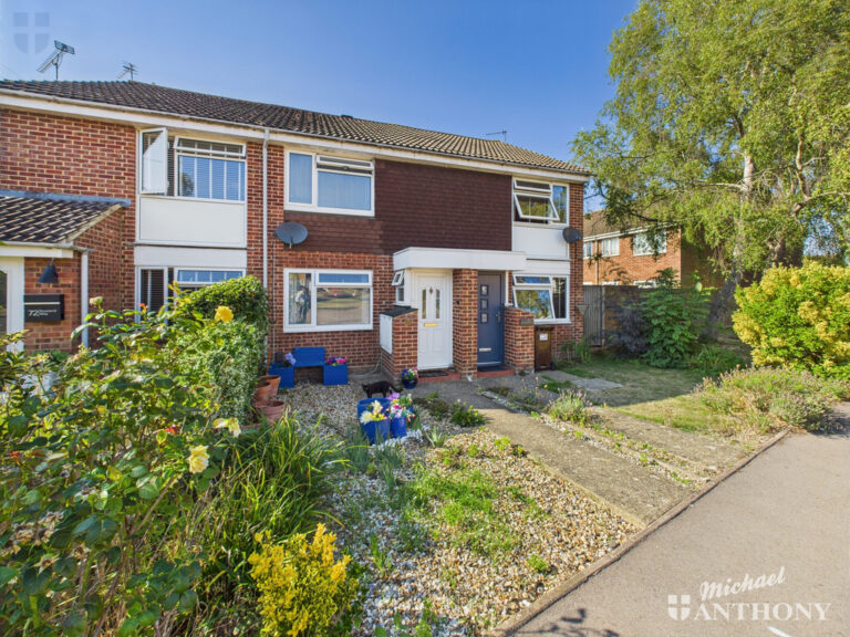 Rowland Way, Aylesbury, Buckinghamshire