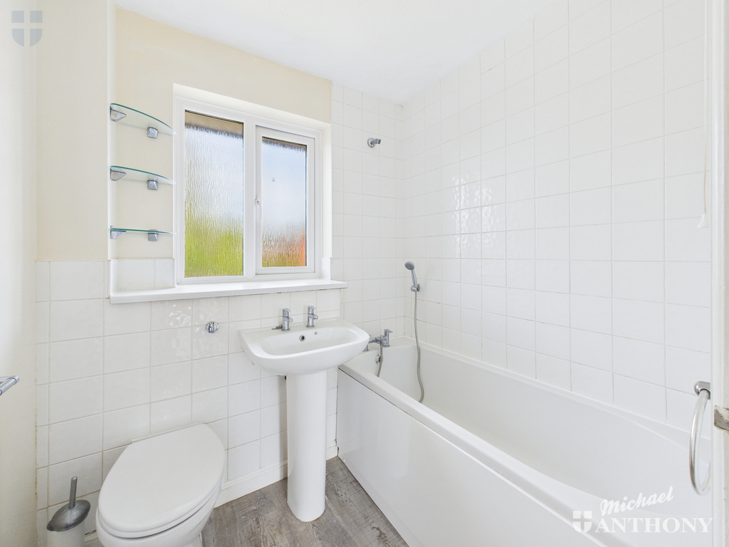 CAM03852G0-PR0383-ST