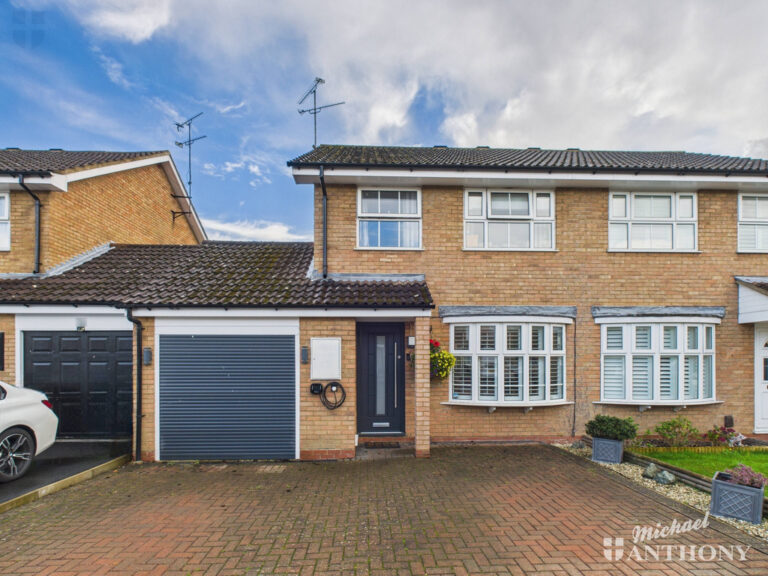 Kingsland Road, Aylesbury Image