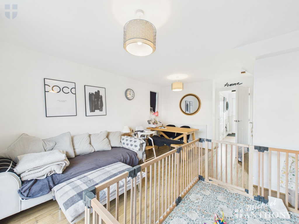 f9a43b840c3a4ed699f1