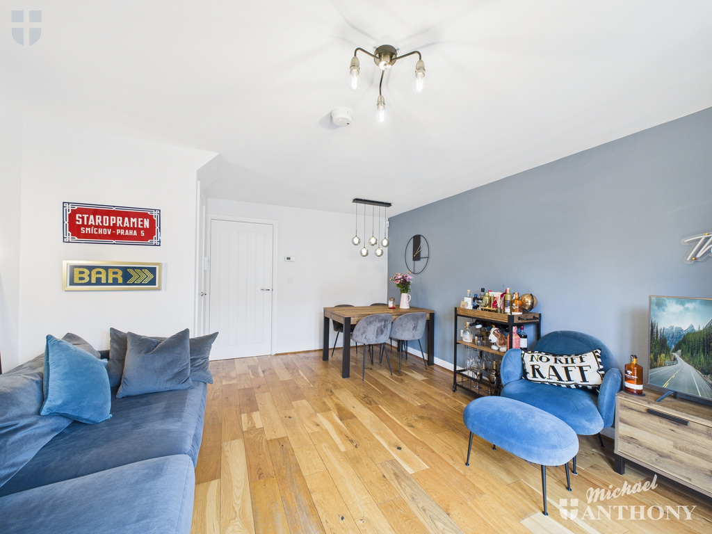 CAM03218G0-PR0772-ST