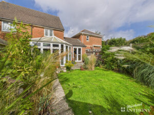 Sandhill Way, Aylesbury, Buckinghamshire