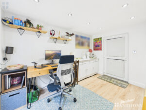 Sandhill Way, Aylesbury, Buckinghamshire