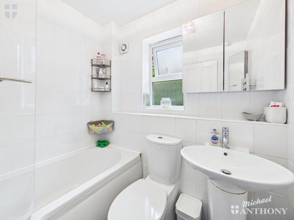 CAM03852G0-PR0435-ST