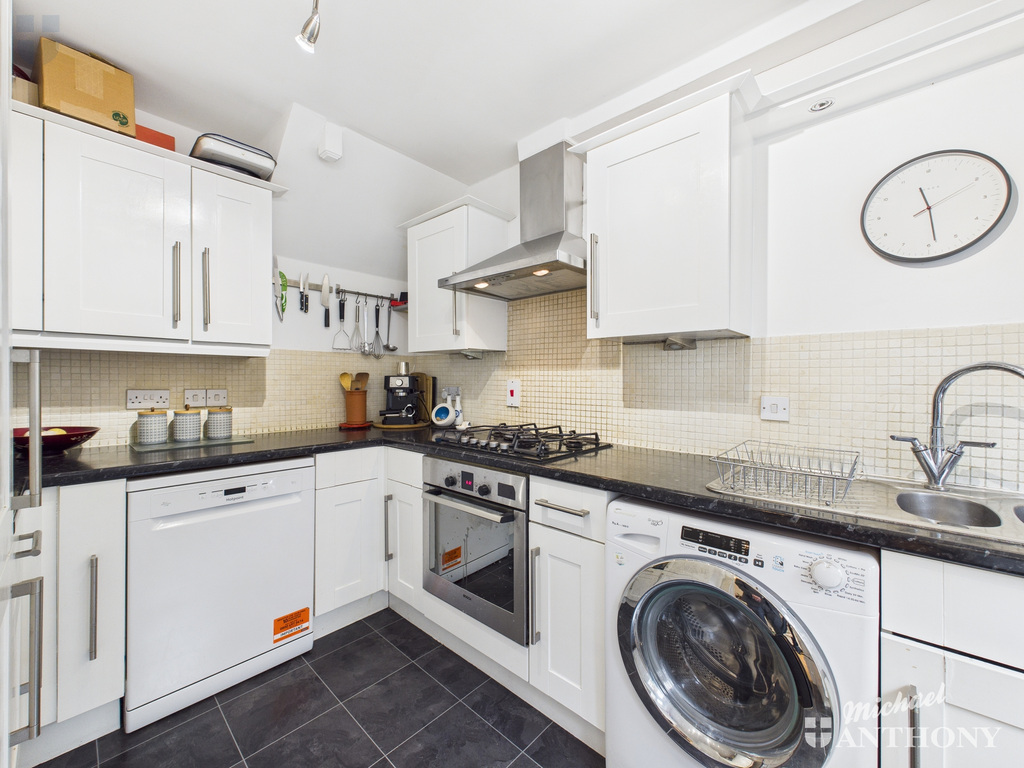 CAM03852G0-PR0435-ST