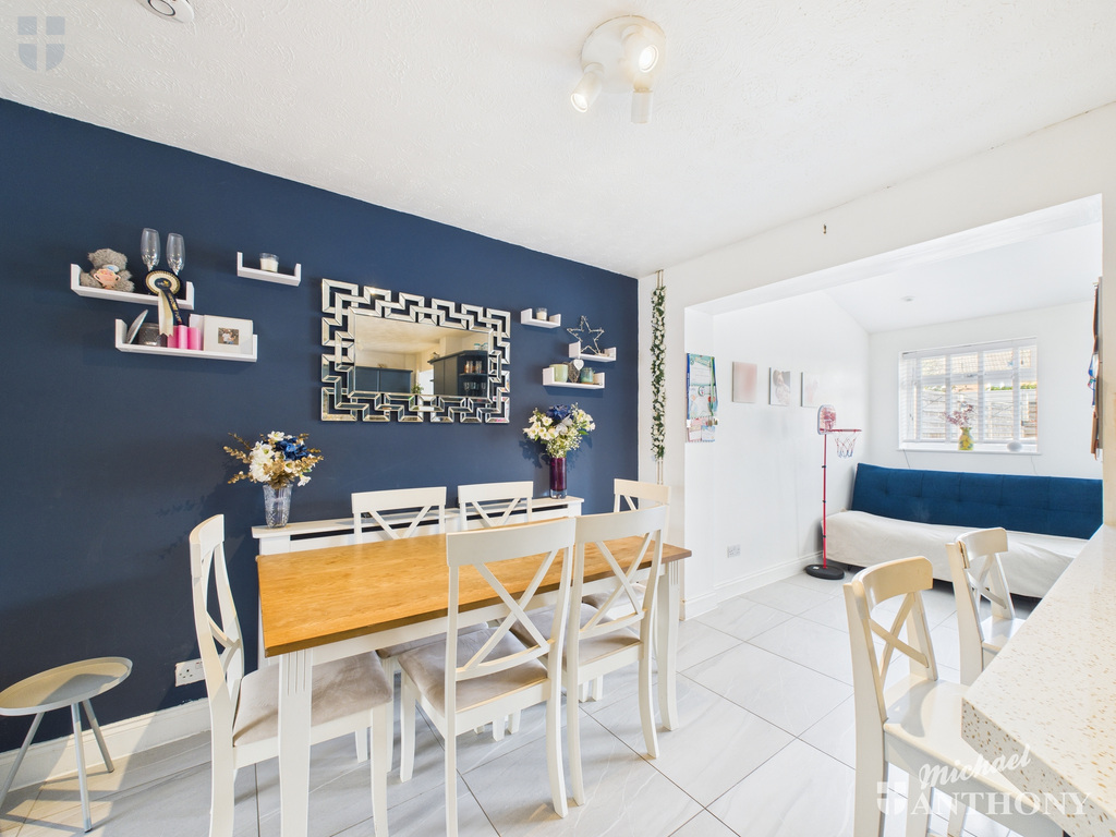 CAM03218G0-PR0776-ST