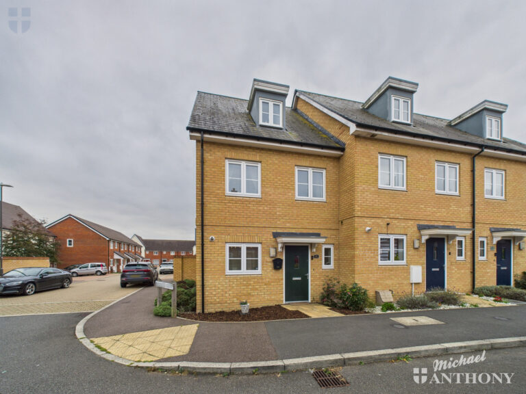 Darcy Close, Aylesbury, Buckinghamshire Image