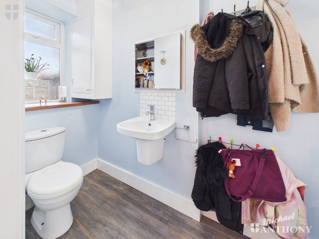 20aaed66bef04ba9887b