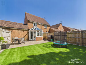 Sandhill Way, Aylesbury