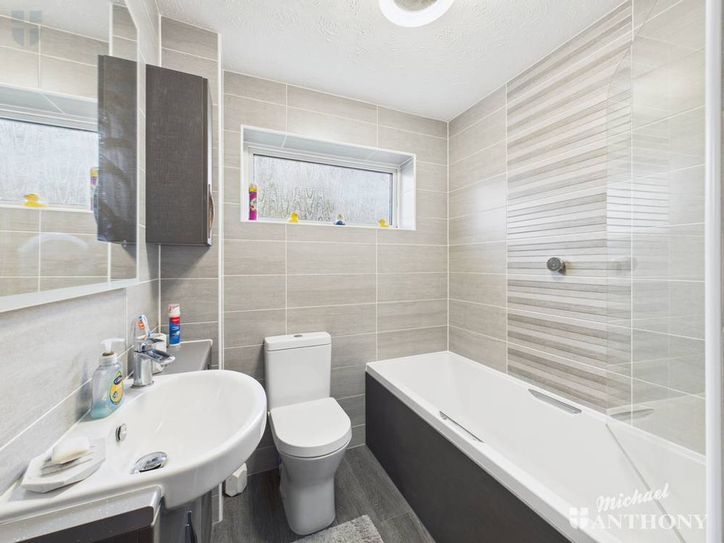 CAM03852G0-PR0471-ST