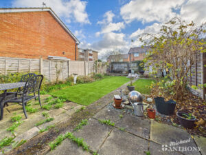 Stonebridge Road, Aylesbury, Buckinghamshire