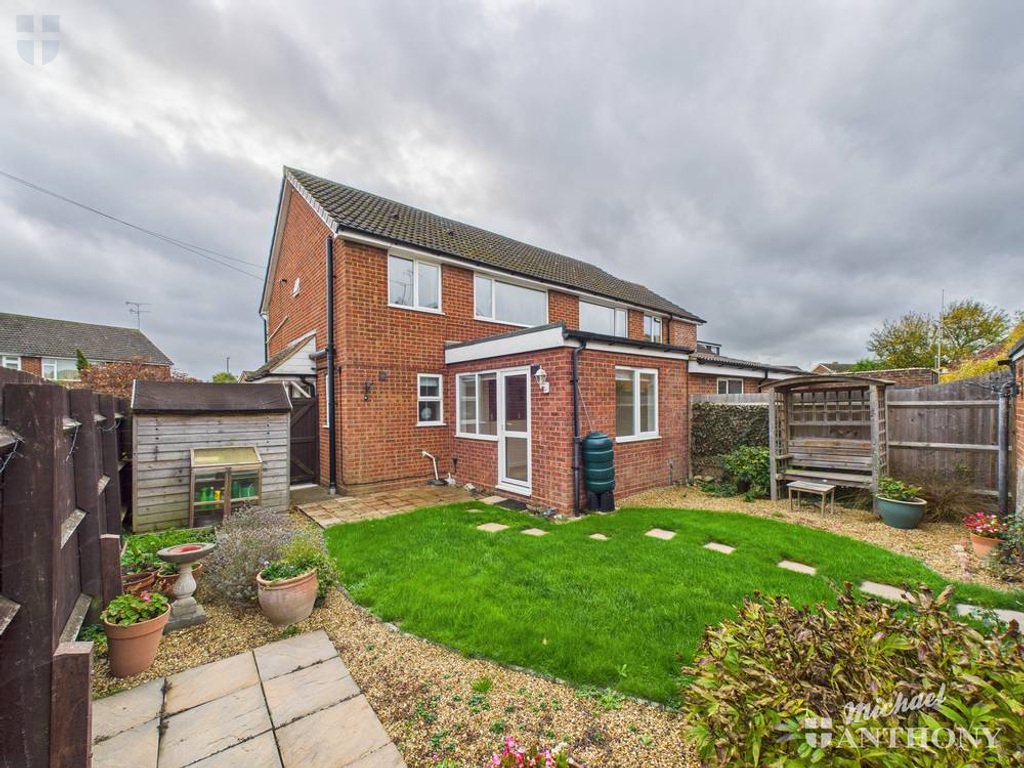 CAM03218G0-PR0819-ST