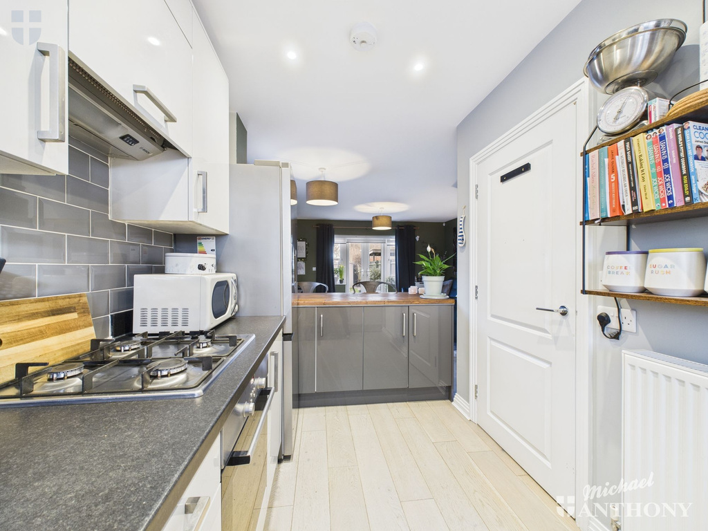 936b613798f048e48459