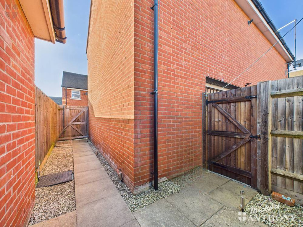 CAM03218G0-PR0830-ST