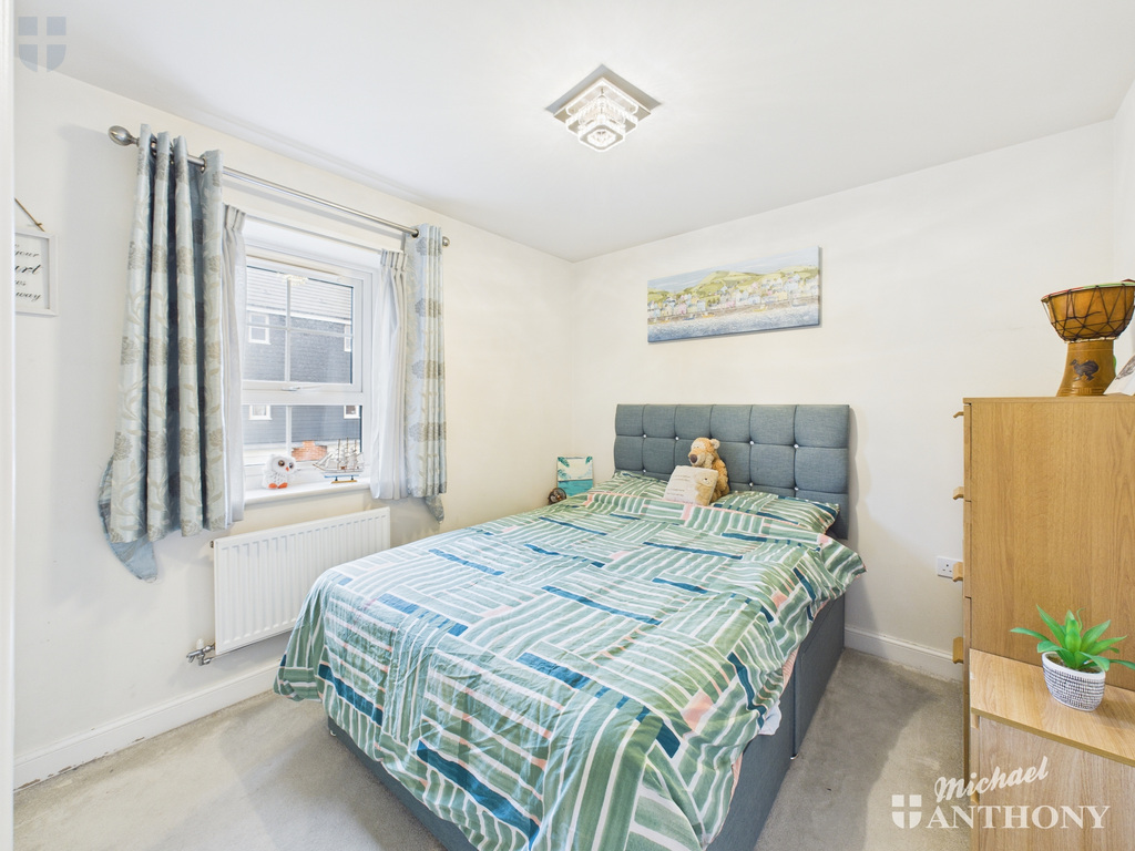 CAM03852G0-PR0482-ST