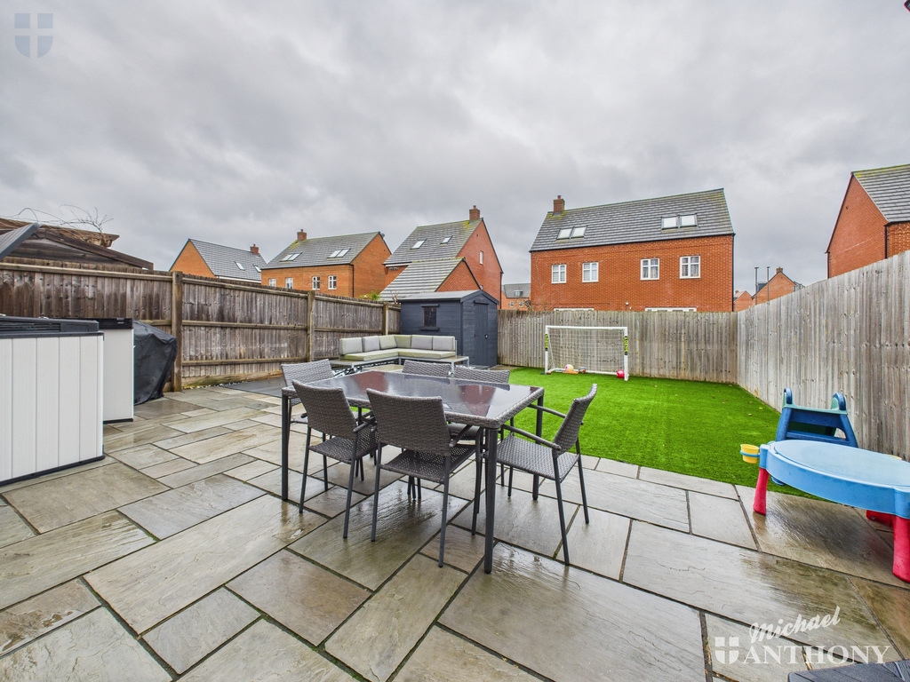 CAM03852G0-PR0479-ST