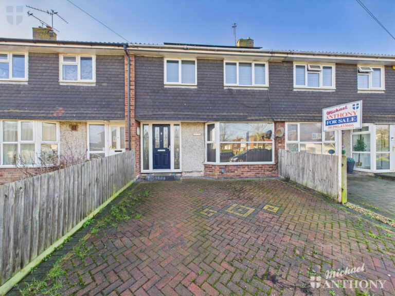 Holland Road, Aylesbury, Buckinghamshire