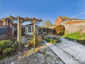 Intalbury Avenue, Aylesbury, Buckinghamshire