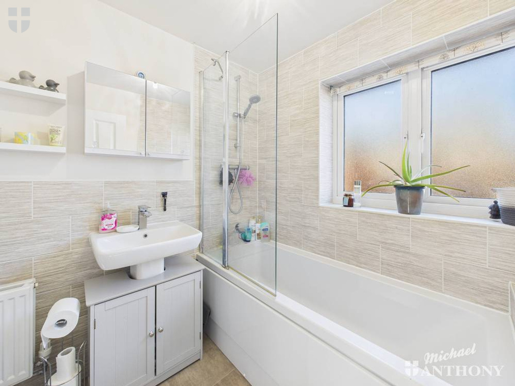 CAM03852G0-PR0499-ST