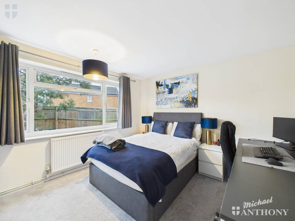 CAM03218G0-PR0853-ST