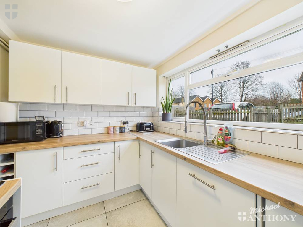 CAM03218G0-PR0853-ST