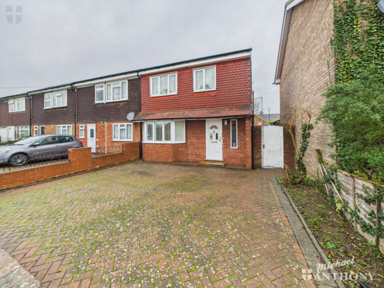 Dunsham Lane, Aylesbury Image