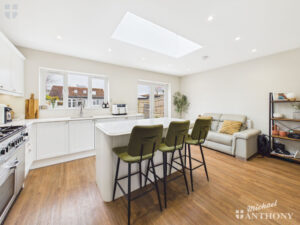 Tring Road, Aylesbury