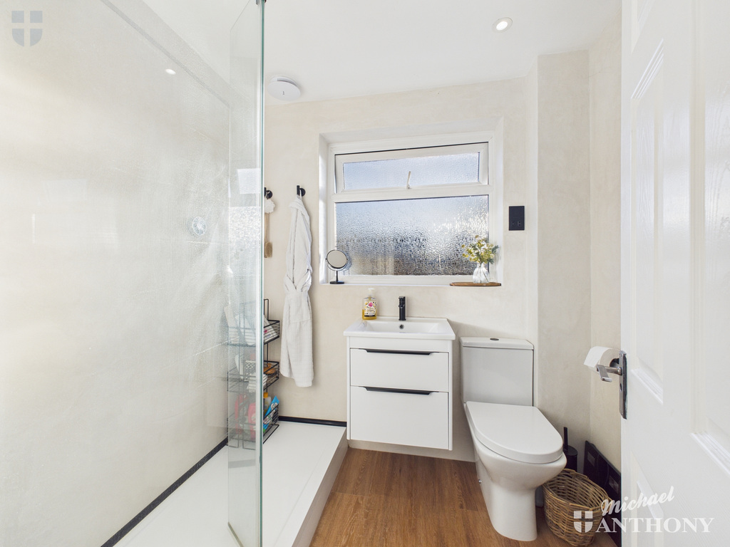 CAM03852G0-PR0506-ST