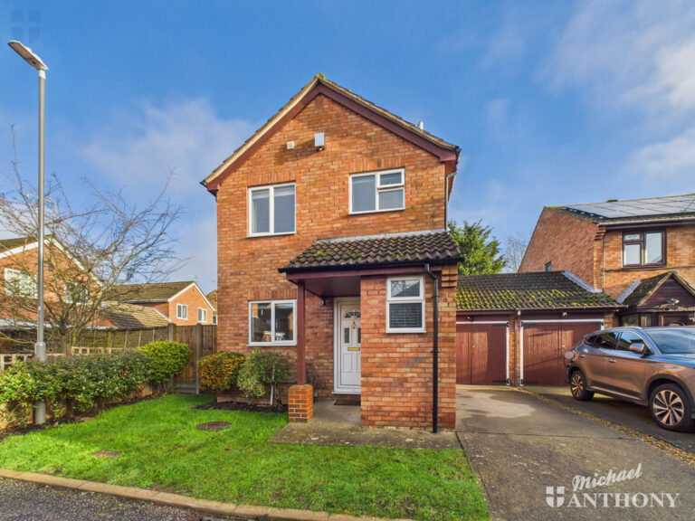 Hemingway Road, Aylesbury Image