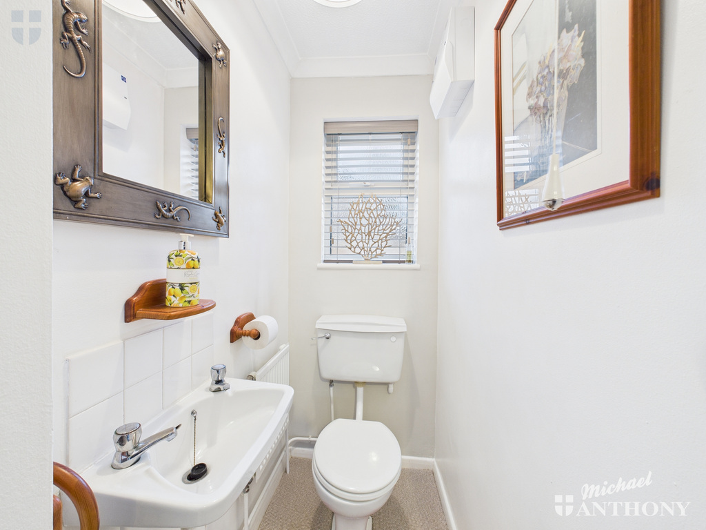 CAM03852G0-PR0520-ST