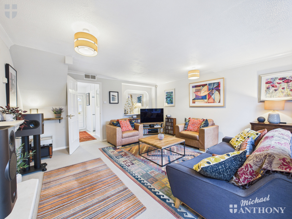 CAM03852G0-PR0519-ST