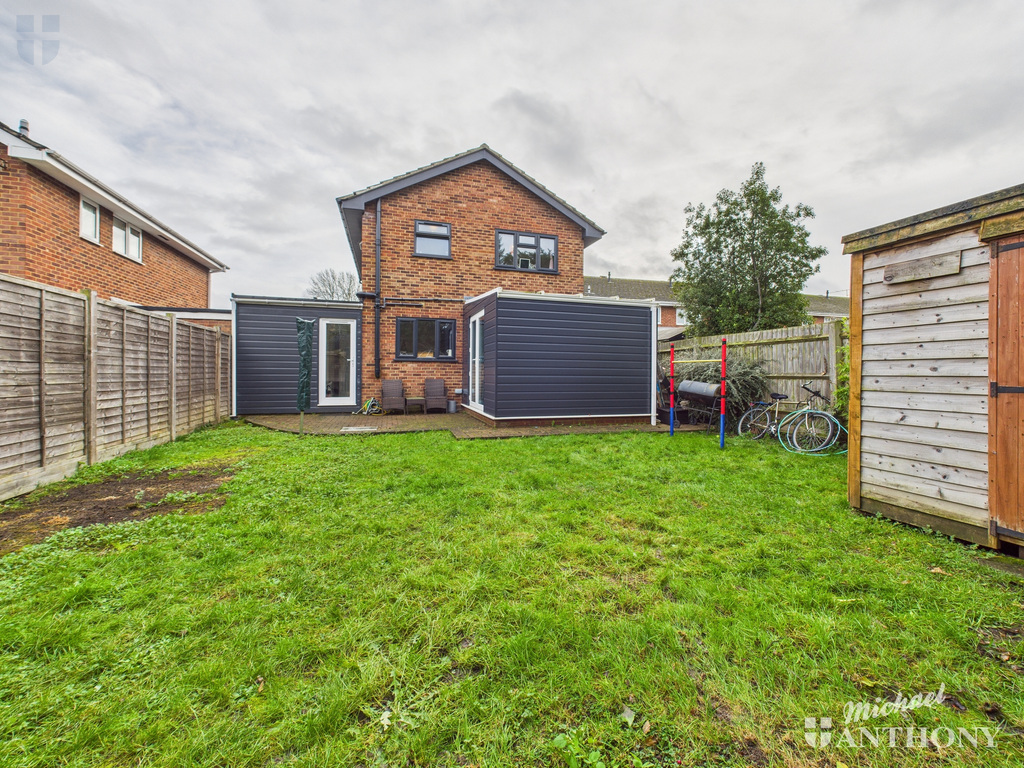 CAM03852G0-PR0514-ST