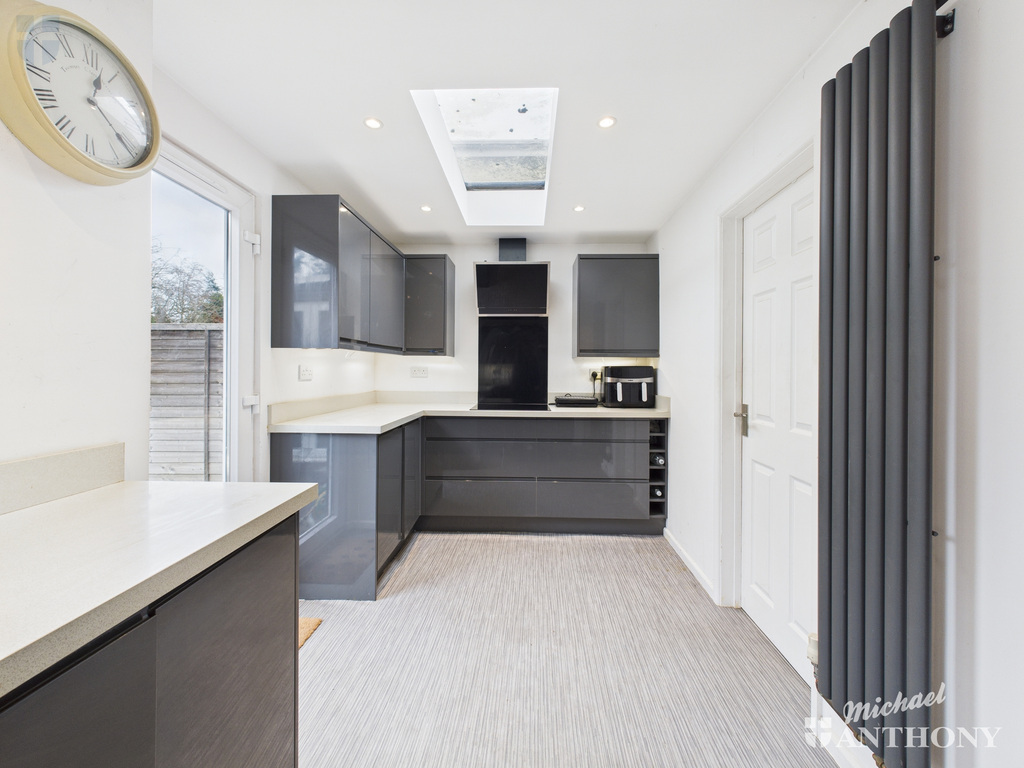 CAM03852G0-PR0514-ST