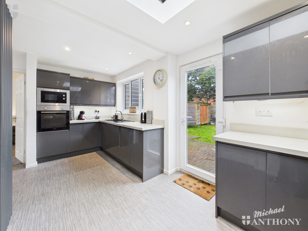 CAM03852G0-PR0514-ST