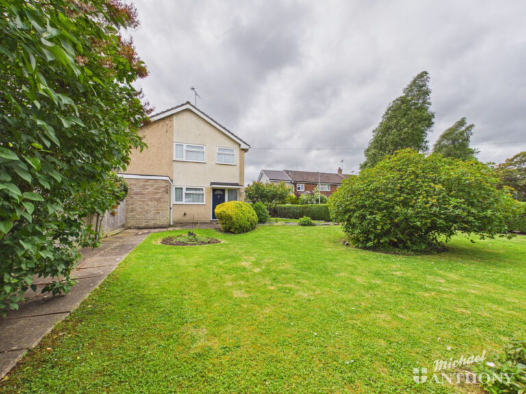 Elmhurst Road, Aylesbury Image