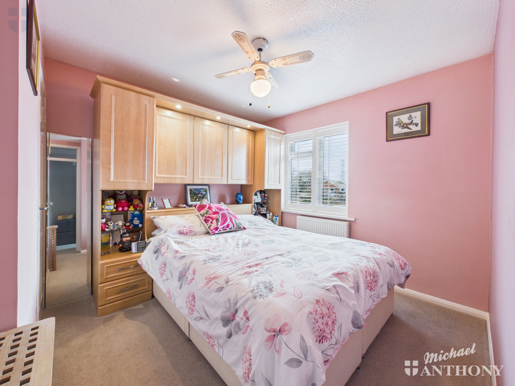 CAM03852G0-PR0540-ST