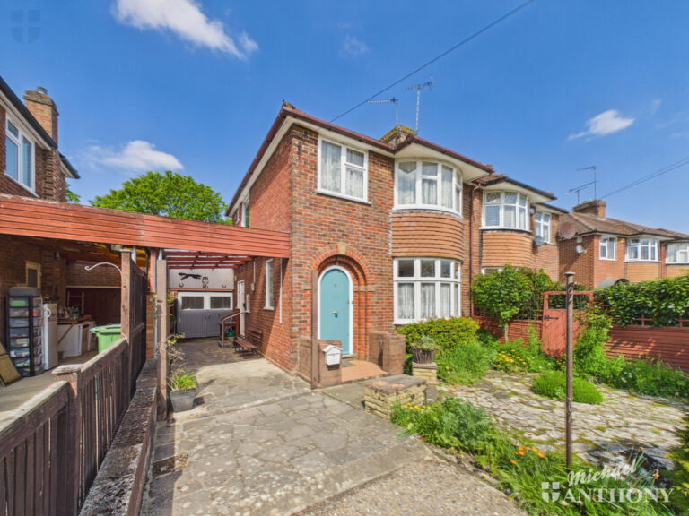 Fairmile, Aylesbury Image