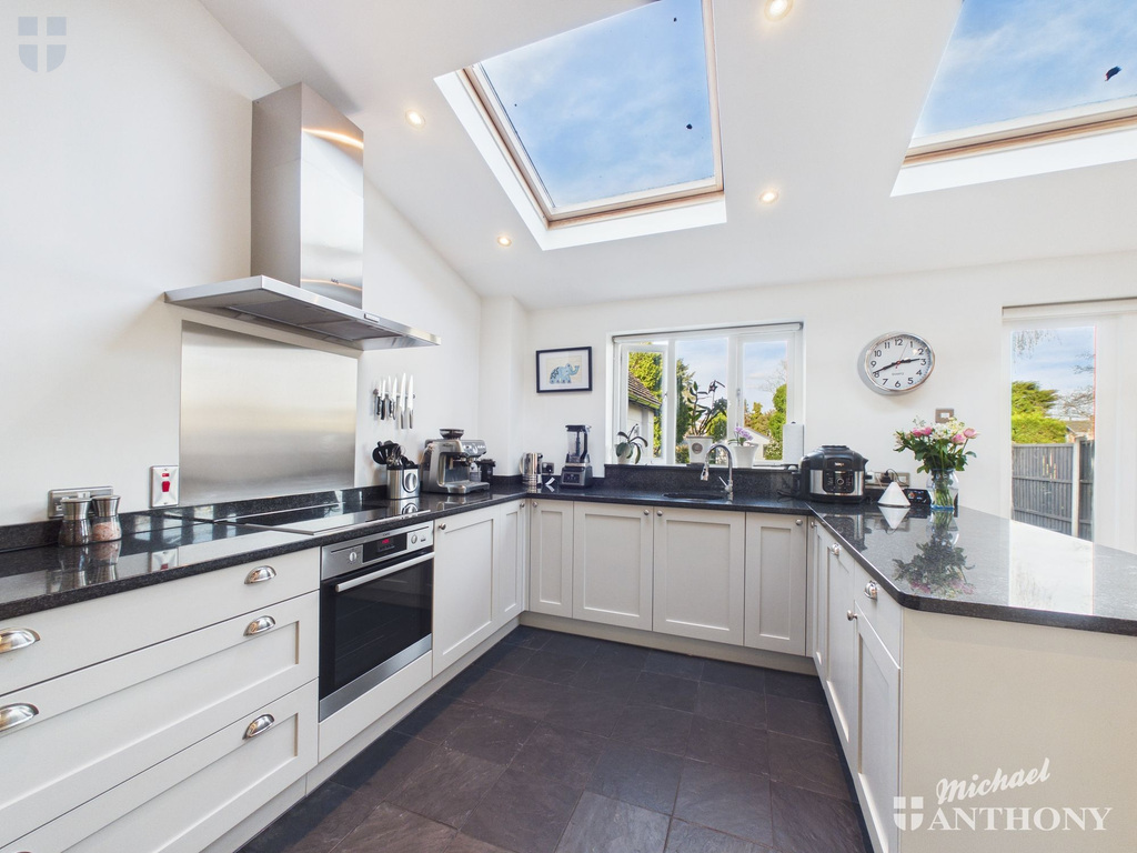 53b38fbdb9f046b1a216