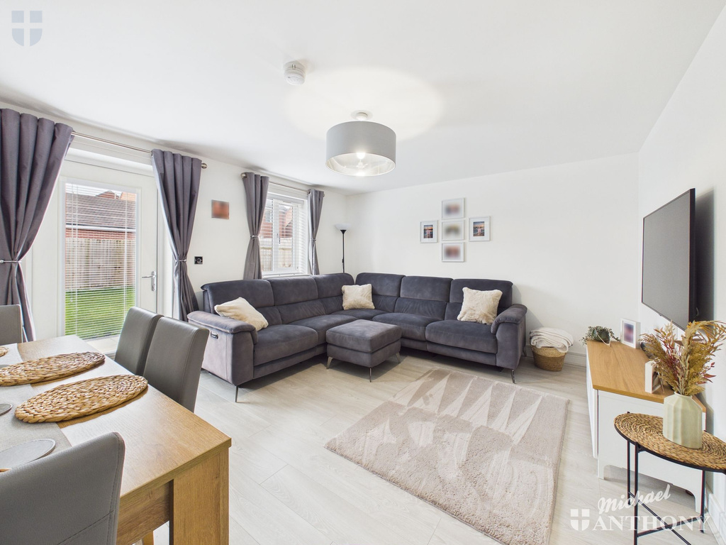 c8d95be42a1244e787da