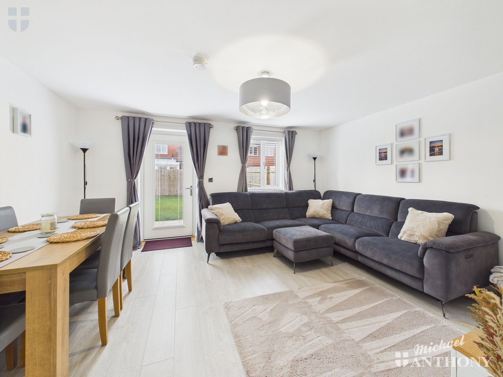 1f0db80fd22c4acd83a4