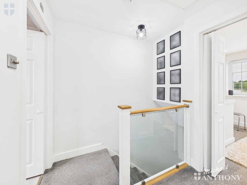 CAM03852G0-PR0642-ST