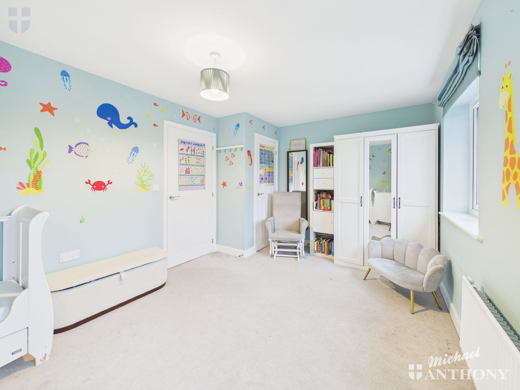 b33925a779844e0b9517