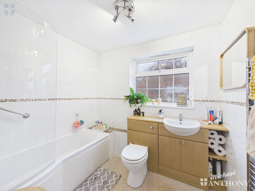 6186518b16b24ace8a79